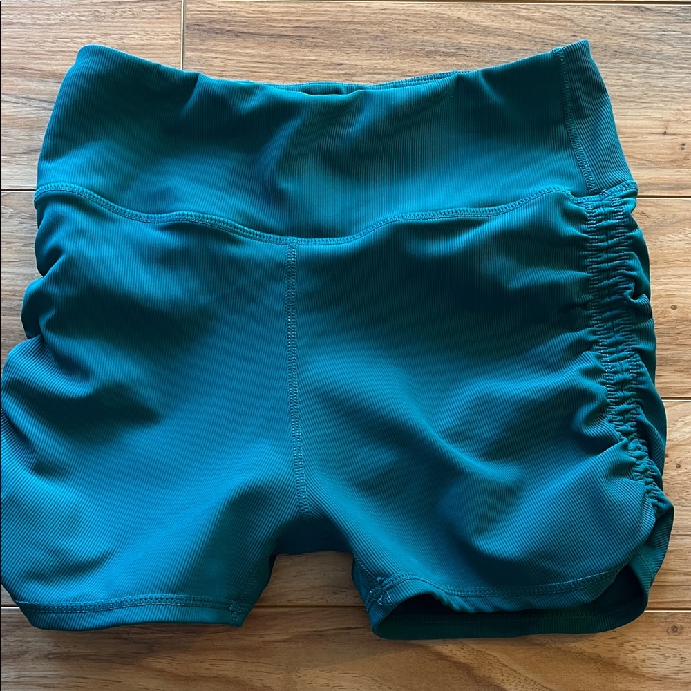 WILO the Label Women's Teal Biker Ribbed Scrunch Shorts L